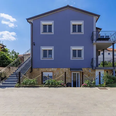 Vanessa By Interhome Umag