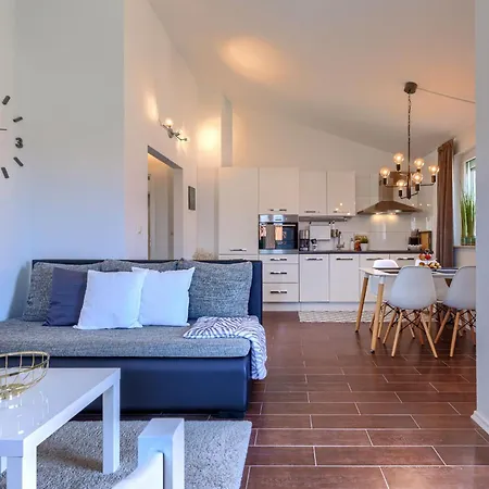 Vanessa By Interhome *
