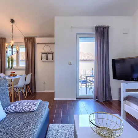 Vanessa By Interhome Appartement